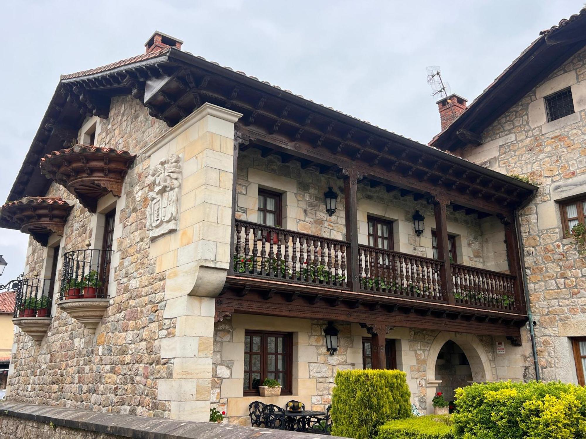 Apartamentos Villa Julieta Ruente Esterno foto