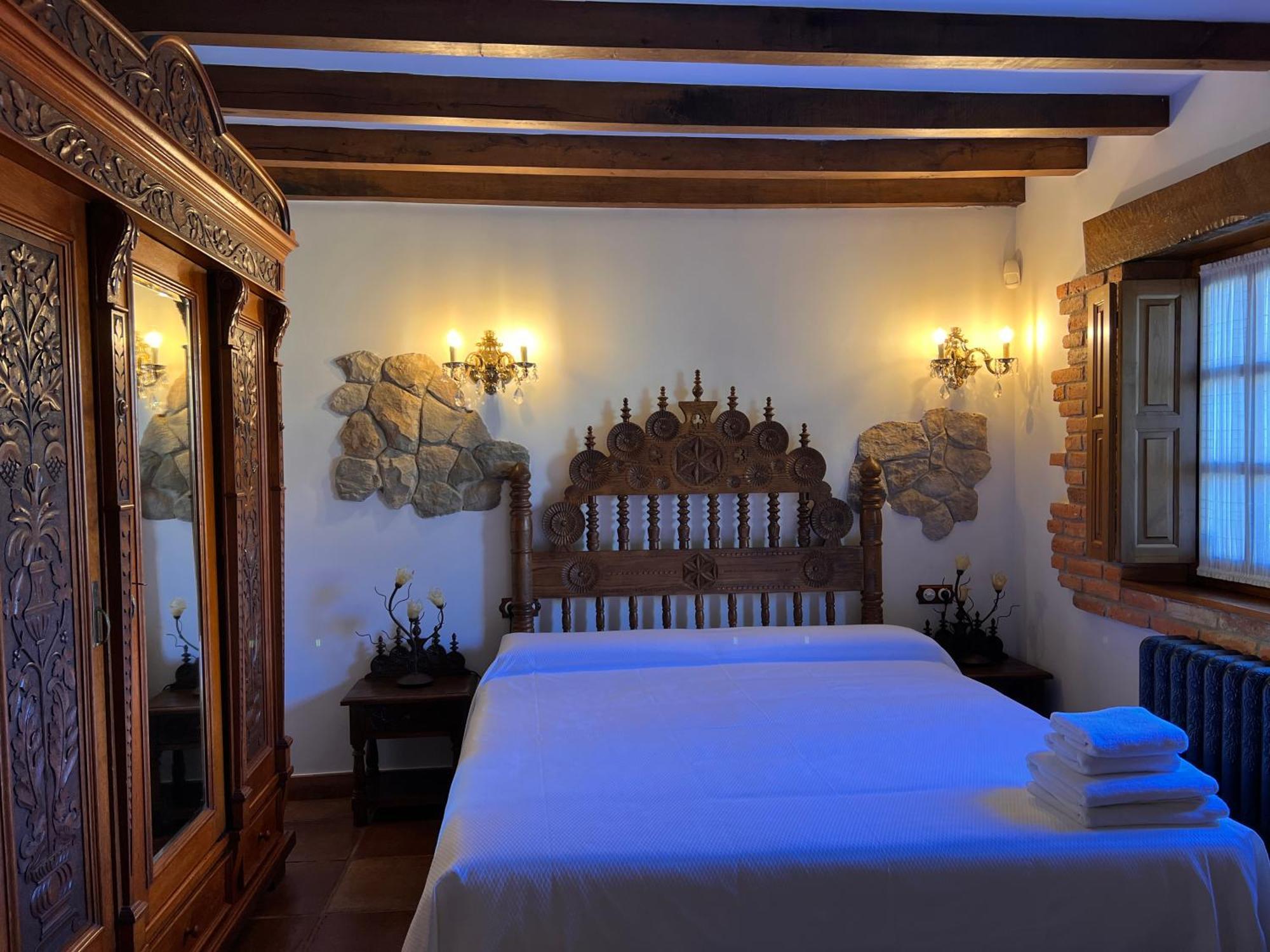 Apartamentos Villa Julieta Ruente Esterno foto
