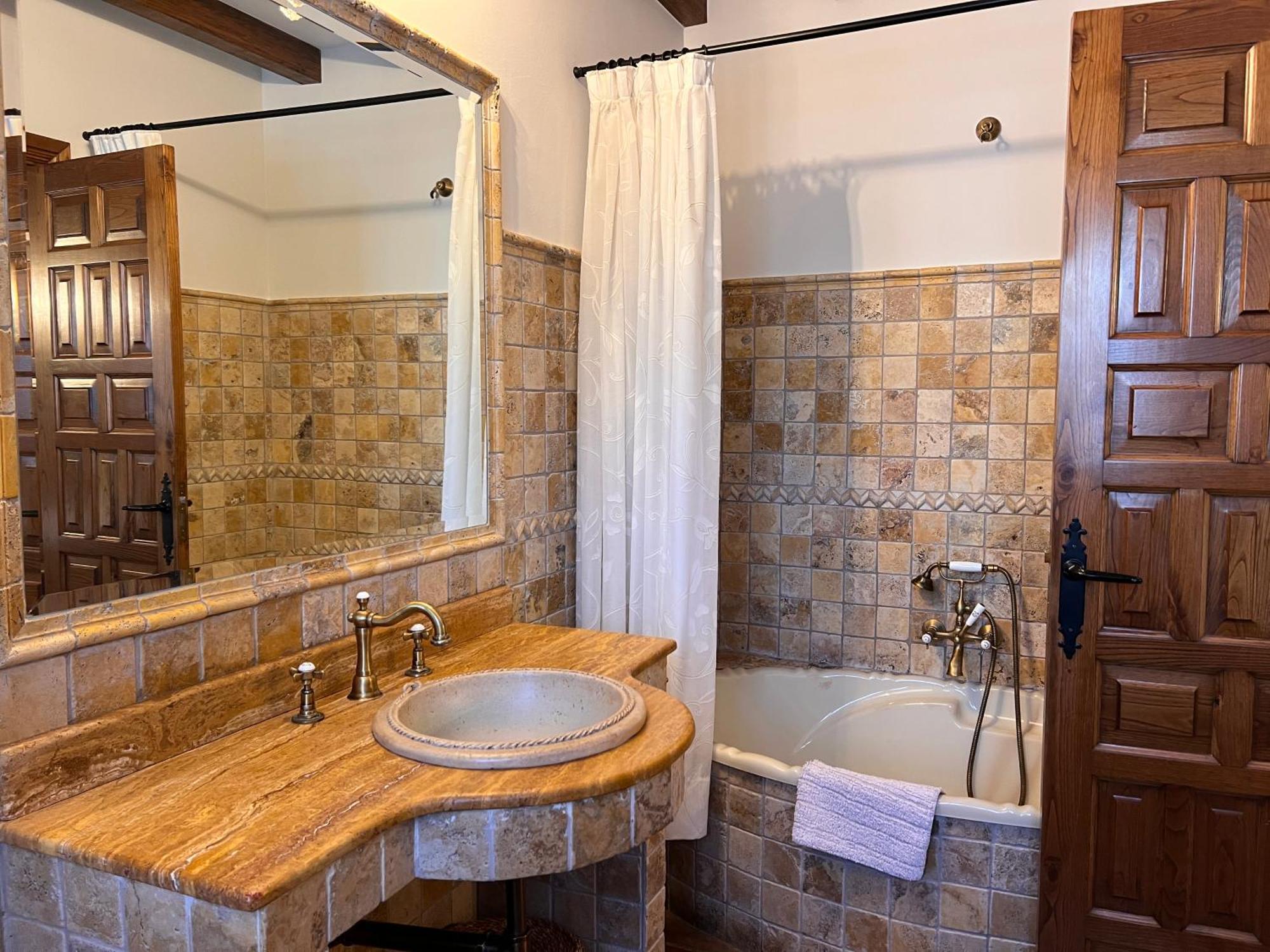 Apartamentos Villa Julieta Ruente Esterno foto